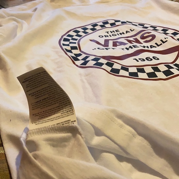 Vans pullover style sweater. - Picture 5 of 7